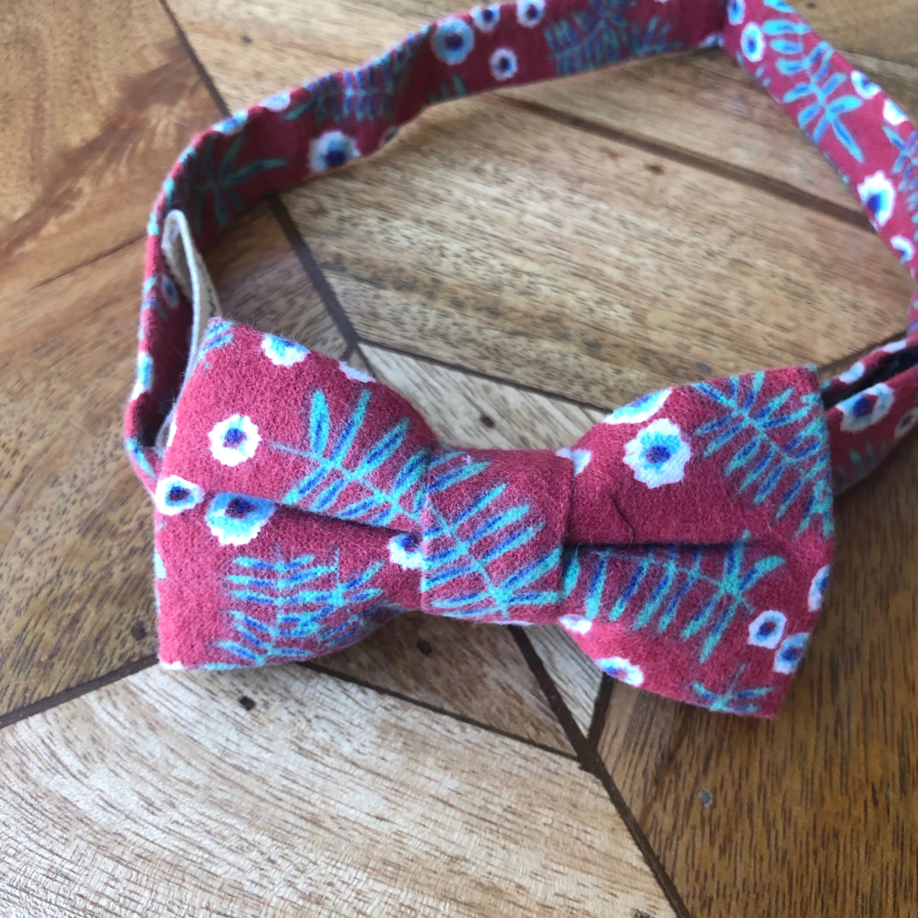 BAILEY || BOY BOW TIE