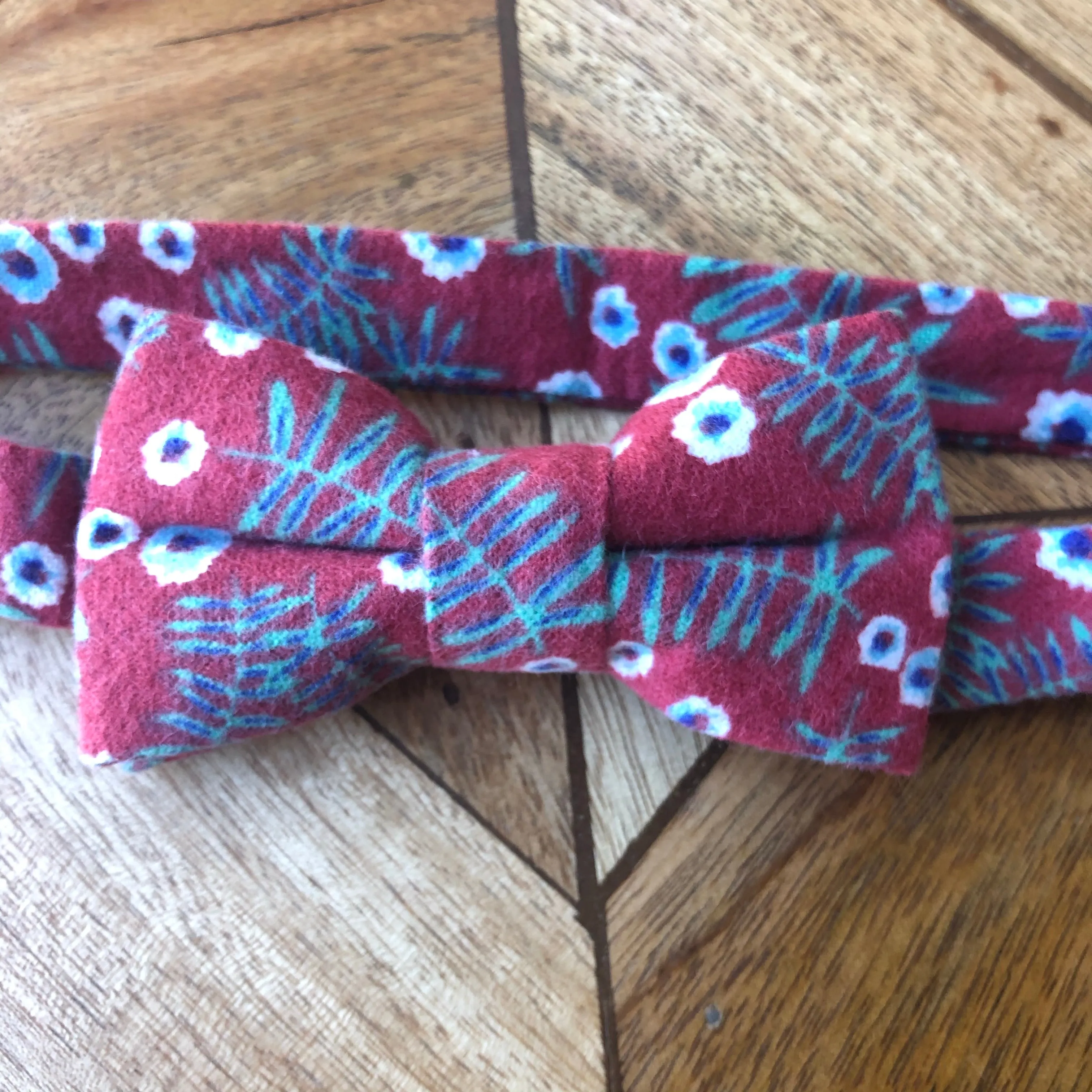 BAILEY || BOY BOW TIE