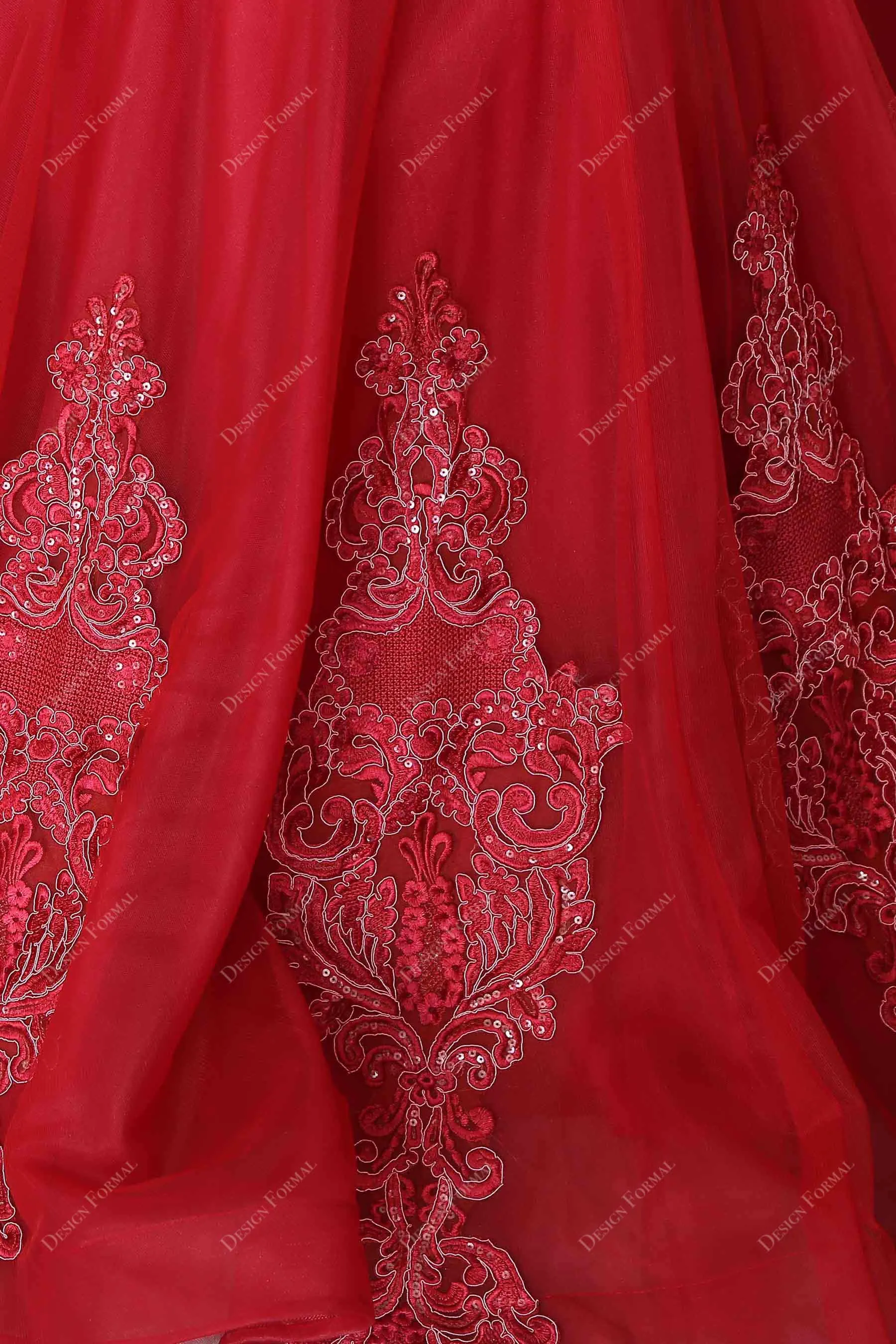 Dark Red Lace Off-shoulder Plus Size Dramatic Trumpet Prom Dress