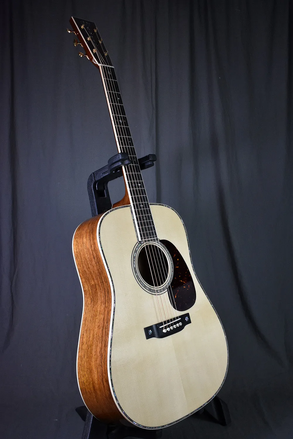 Martin Custom Shop D-42 Guatemalan Rosewood NAMM 2020 Display