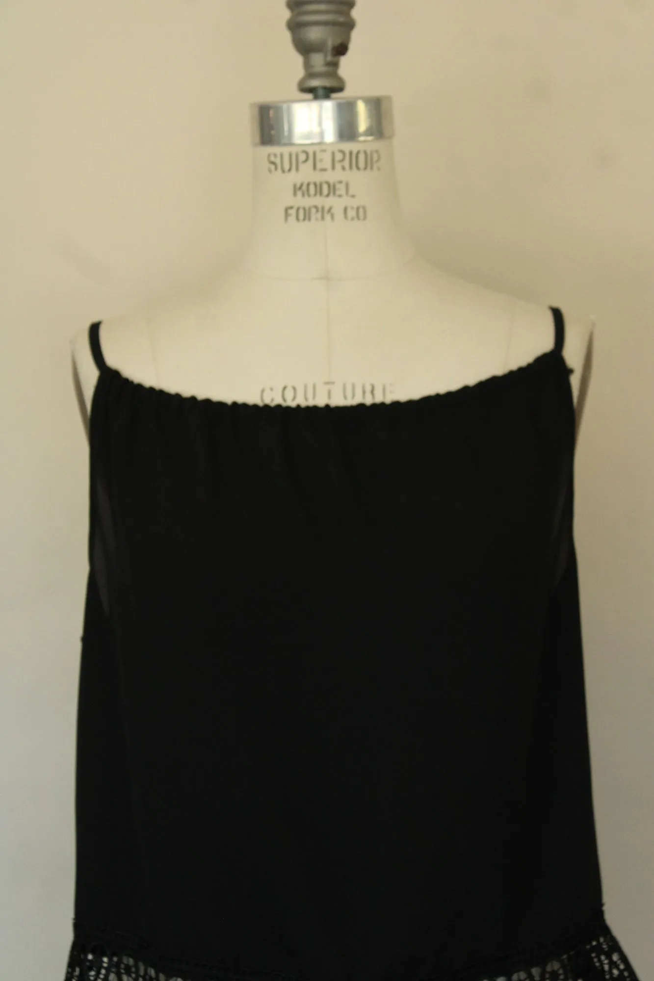 Oboe Womens Top, Black Spaghetti Strap, Size Large, Lace Trim