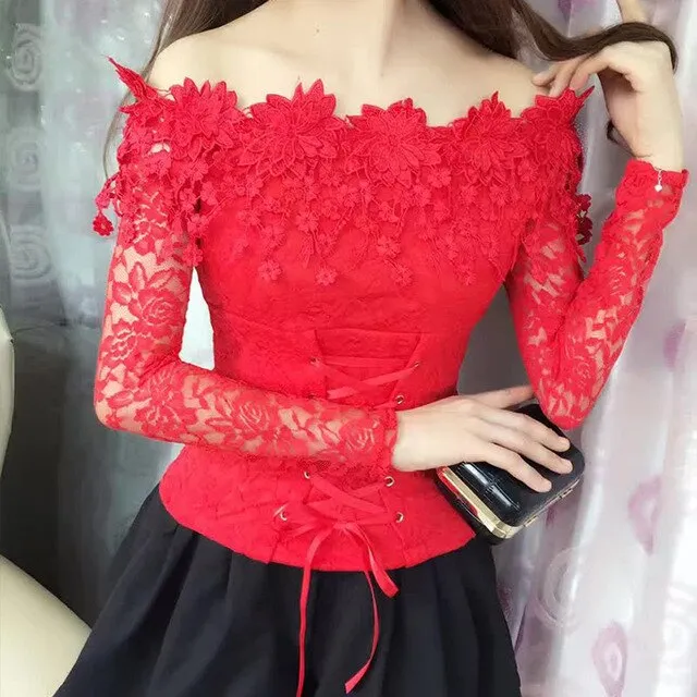Trendy Floral Neckline Long Sleeve Lace Blouse