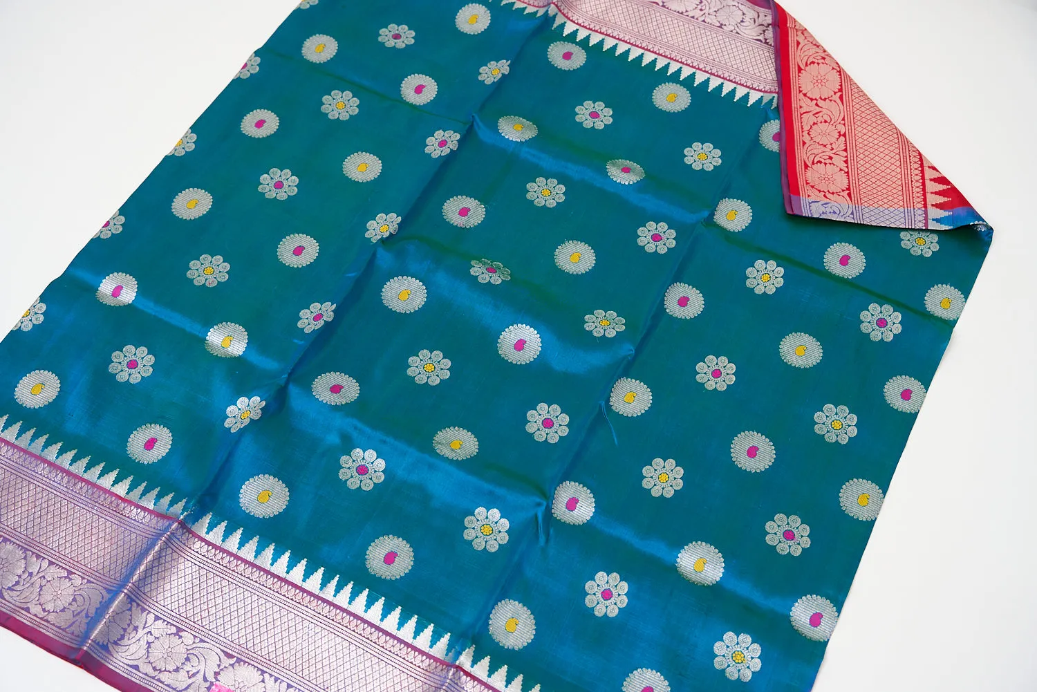 Venkatgiri Saree- Peacock Blue and Red W/silver Zari (Attached Blouse Material)