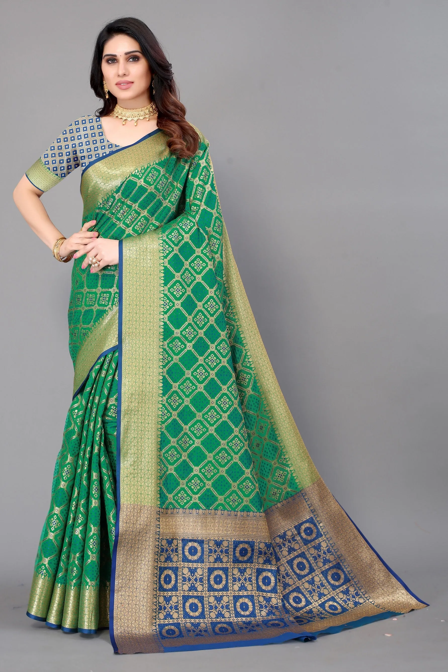 Women Party Wear Leheriya Style Banarasi Silk Saree With Un Stitched Blouse